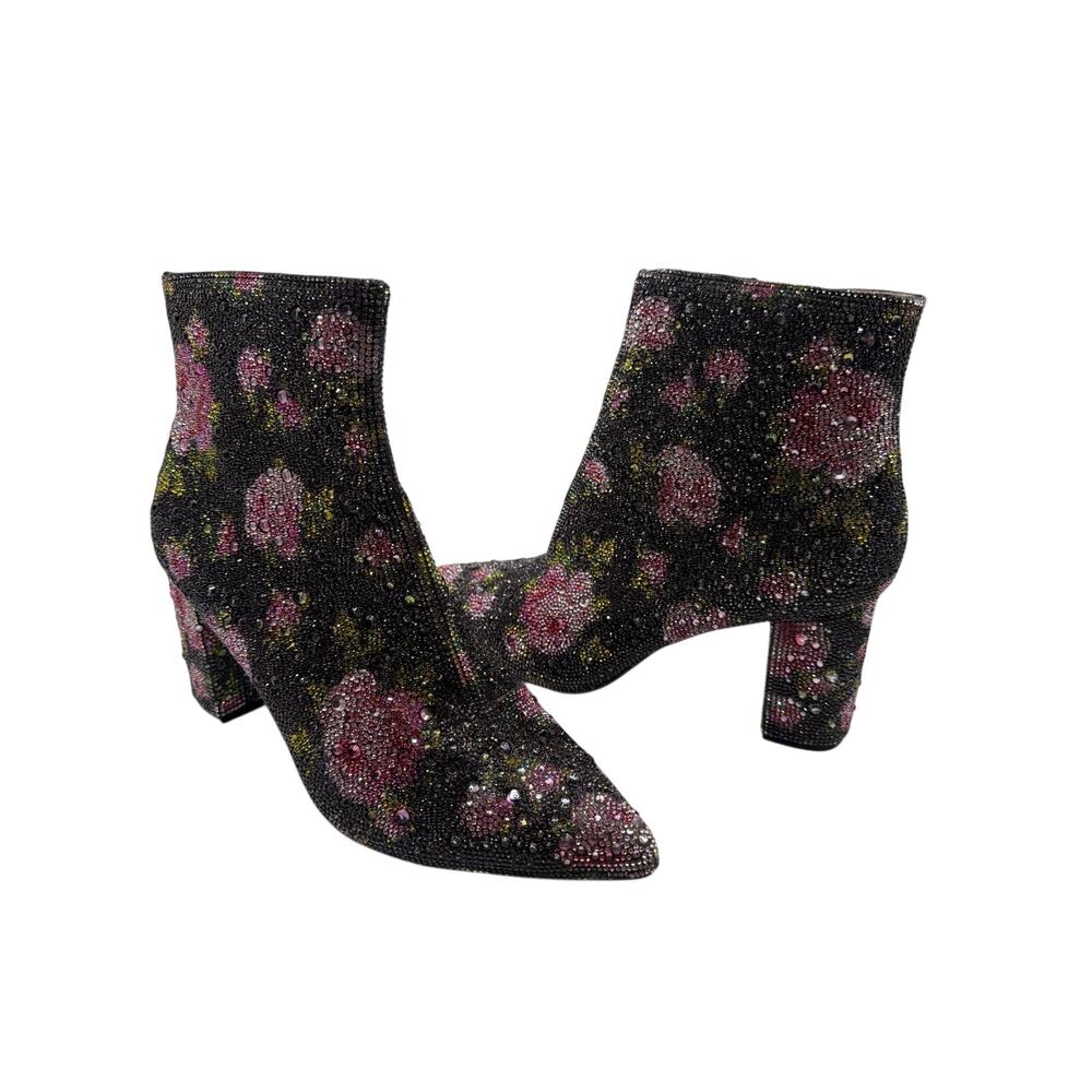 ⭐️ Women’s Betsey Johnson Cafy Floral Crystal Ankle Boots. Size 8.5 Statement